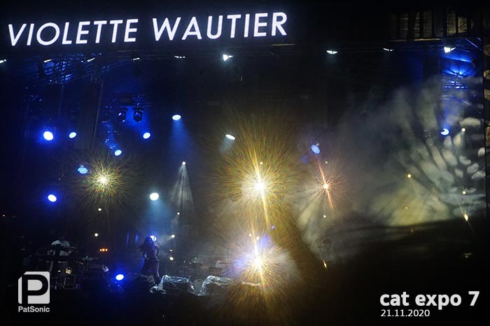 เวที 1 Violette Wautier